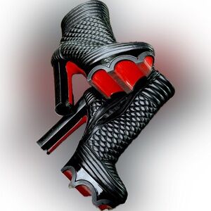 Size 38 Black Leather Louboutin Crampon high heel boots